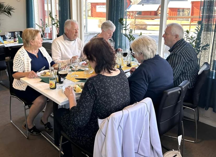 paskbuffe12april26 (5).jpg